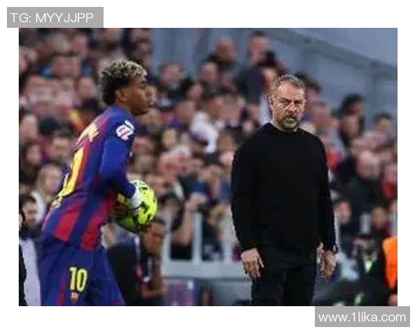 世体：后场伤病多，弗里克18场竞赛使用了11种后防组合